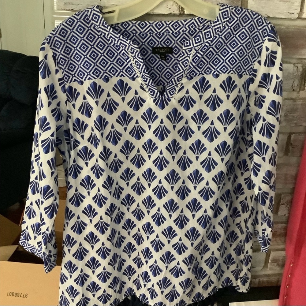 Talbots Blue and White Graphic Tunic Blouse
